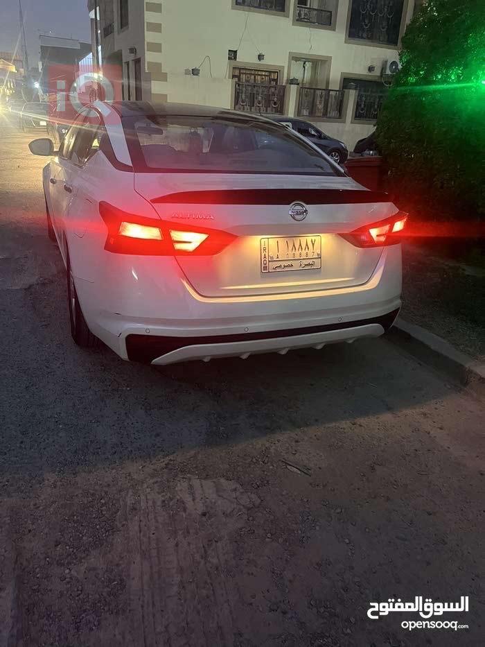 نيسان ألتيما